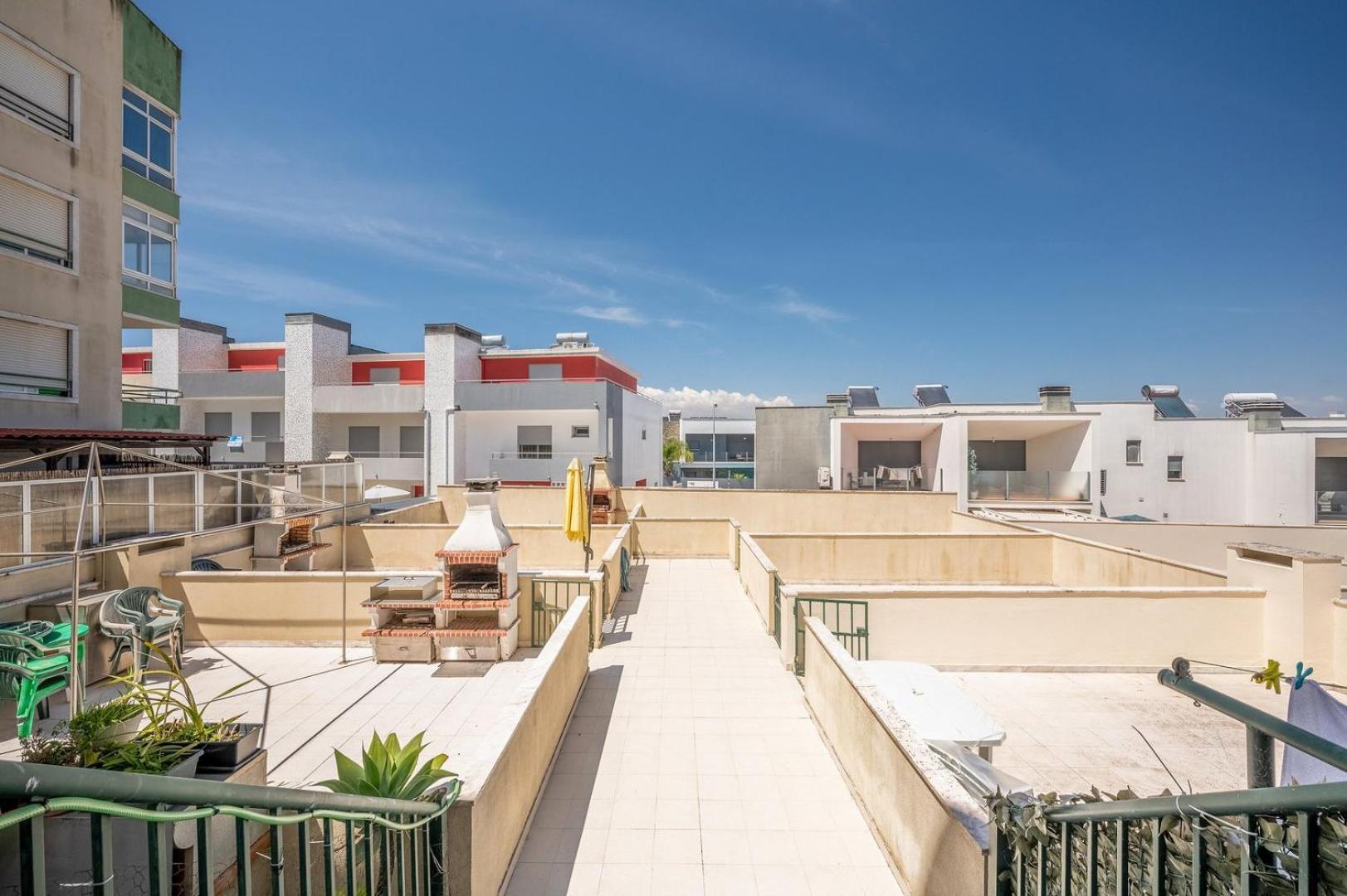 Guestready - Caparica Beach Lover'S Dream Шарнека Екстер'єр фото